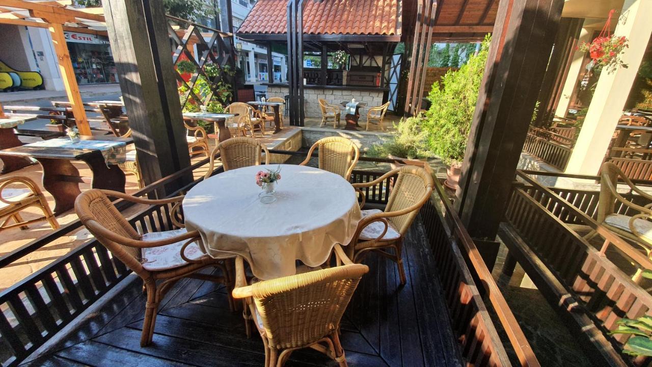 Hotel Villa Bora Сонячний Берег Екстер'єр фото